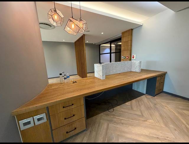 798.90M² BUILDING TO LET IN CAPE TOWN CITY CENTRE